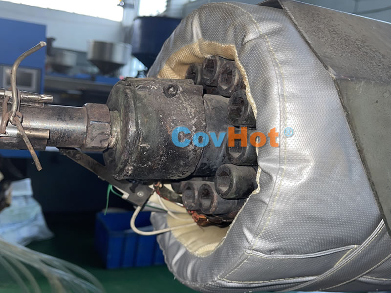 <a href=http://www.epet.net.cn/e/tags/?tagname=%E6%B3%A8%E5%A1%91%E6%9C%BA%E4%BF%9D%E6%B8%A9 target=_blank class=infotextkey>注塑機保溫</a>,炮筒<a href=http://www.epet.net.cn/e/tags/?tagname=%E4%BF%9D%E6%B8%A9%E5%A5%97 target=_blank class=infotextkey>保溫套</a>,方便檢修